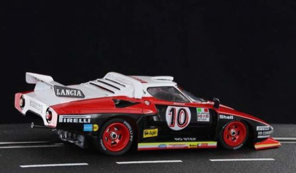 Sideways-Lancia-Stratos-Gr-5Giro-D-Italia-1977-nr-10-mit-Slot-it-Technik